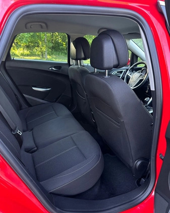 Opel Astra cena 33500 przebieg: 173000, rok produkcji 2011 z Zawiercie małe 352
